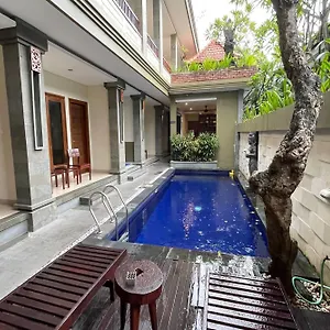 4* Hotel Singgah